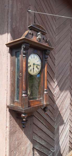 Настенные часы в Санкт-Петербурге