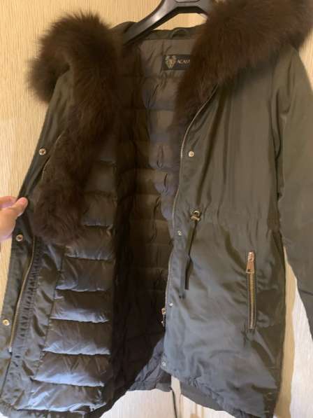 Женская куртка-парка с воротником из меха песца 46 в Москве фото 5