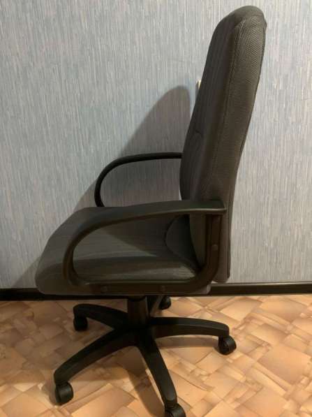 Офисное кресло в Чебоксарах фото 4