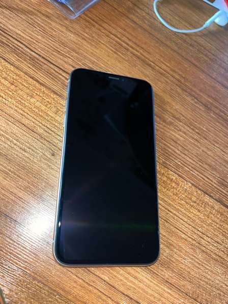 Телефон iPhone X