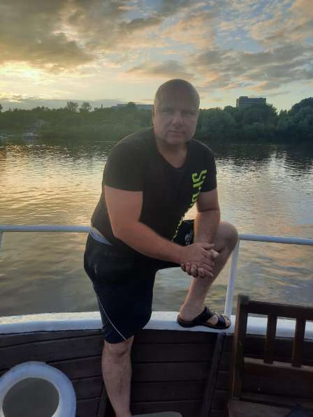 Сергей, 42 года, хочет пообщаться