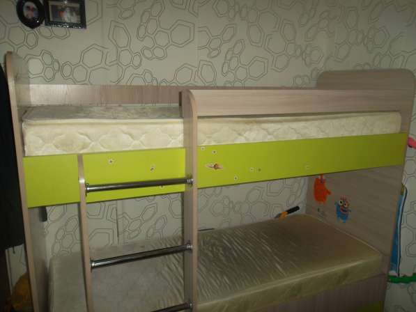 Продам 2-х ярусную кровать в Красноярске фото 3