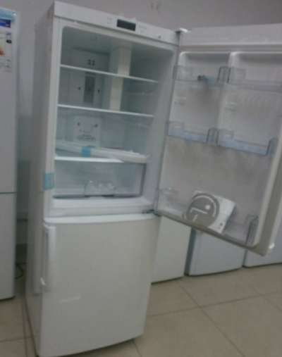 новый холодильник LG