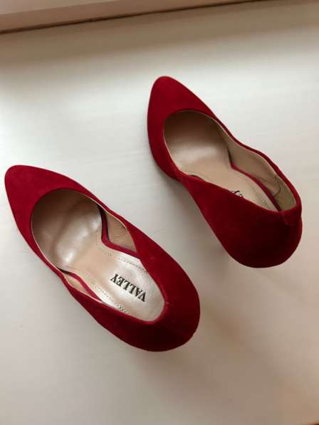 Обувь в Санкт-Петербурге фото 10