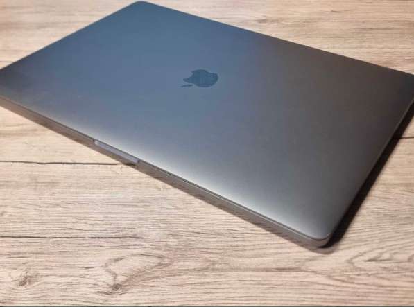 MacBook Pro 16 inch, 2019