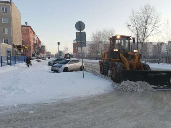 Уборка и вывоз снега. Аренда услуги спецтехники в Екатеринбурге фото 15