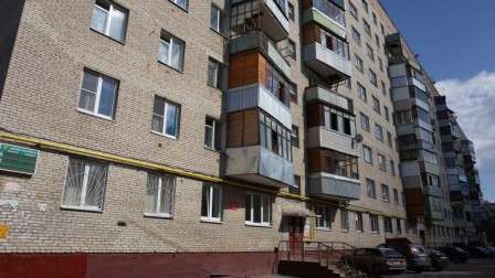 Продам однокомнатную квартиру в Подольске. Жилая площадь 32 кв.м. Дом кирпичный. Есть балкон.