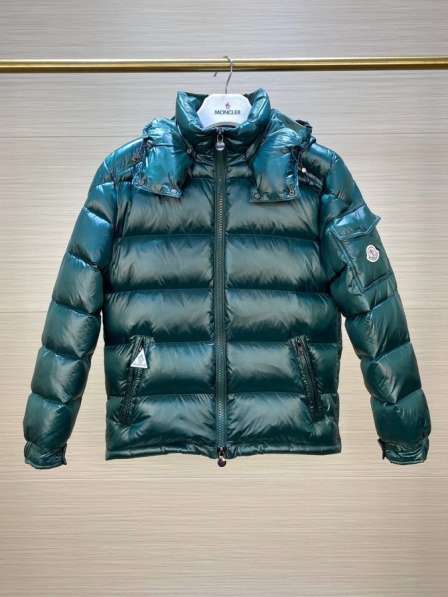 Зимняя куртка Moncler