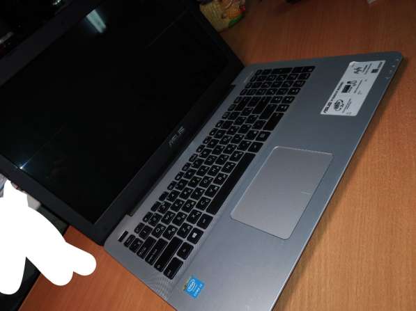 Продам ноутбук Asus X555L