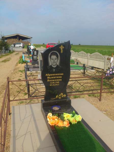 Памятники, благоустройство захоронений в фото 4