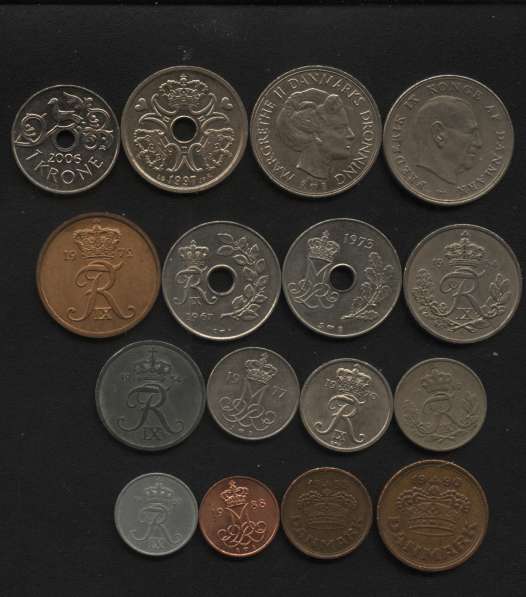 Монеты Англии, Италии, Дании, Швеции и Финляндии в наборах в Москве фото 6