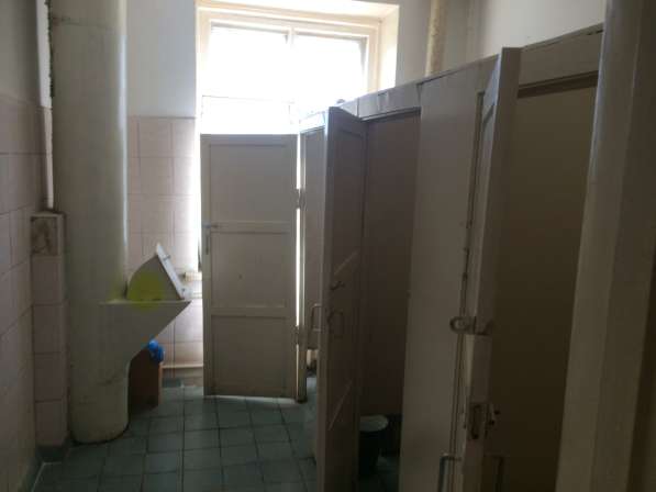 Продам отдельную комнату 16м в общежитии коридорной системы в Новосибирске фото 7