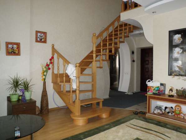 Продам двухуровневую квартиру в комсомольском мкр Краснодара в Краснодаре