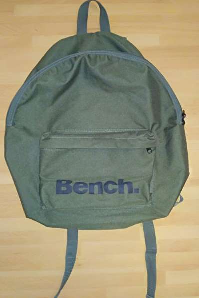 Городской рюкзак бренда BENCH (США)
