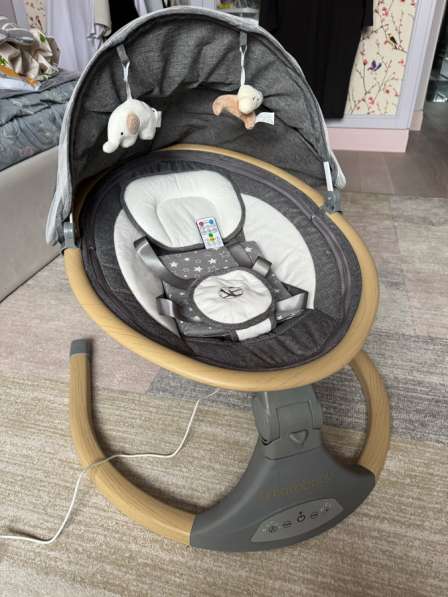 Электронные качели детские AmaroBaby серые с пультом