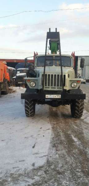грузовой автомобиль УРАЛ 43204 лесовоз в Томске фото 3
