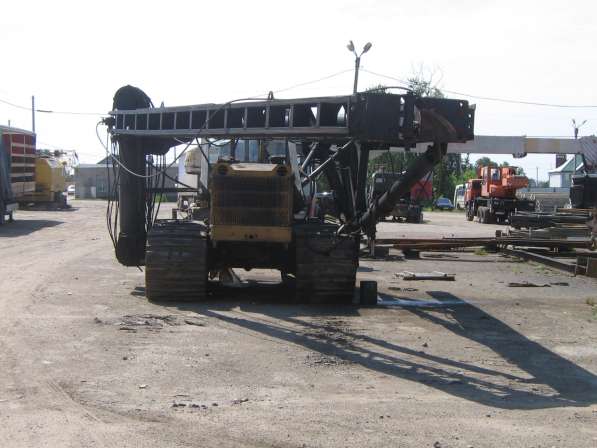 Сваебойка СП-49 на базе трактора Т-130 болотник 1998 г/в мол