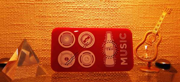 Портативный мобильный динамик Coca-Cola MUSIC