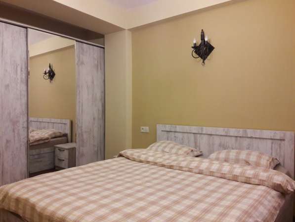 Квартира в Тбилиси в туристической зоне в фото 12