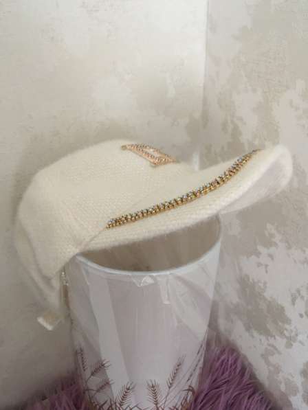 Новая женская кепка в Биробиджане