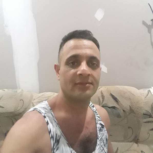 Waxin arazli, 33 года, хочет пообщаться