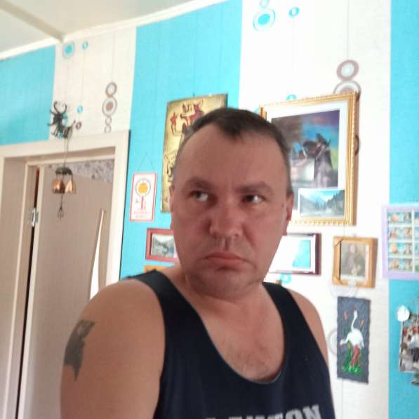 Михаил, 46 лет, хочет пообщаться – С женщиной казашкой