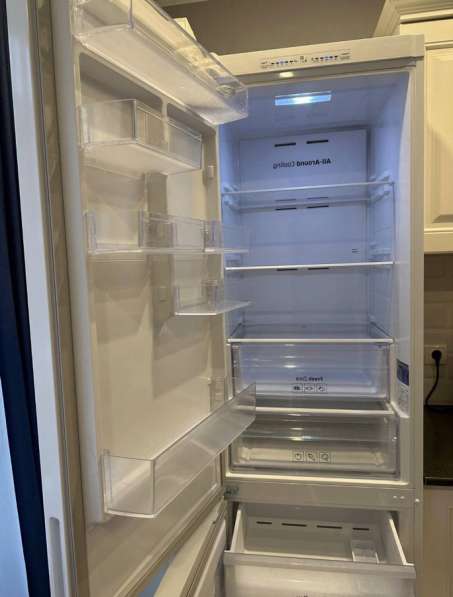 Холодильник Samsung с no frost бу состояние нового в Москве