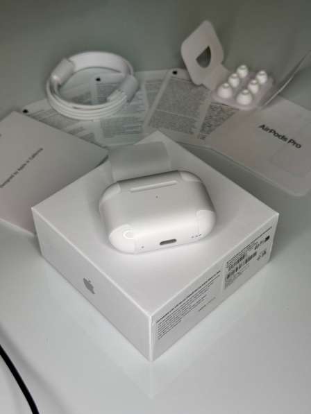 AirPods Pro 2 с шумоподавлением + подарки в Москве фото 5