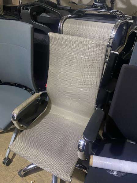 Компьютерное кресло б/у в Москве фото 3