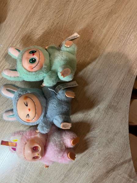 Одна лабубу стоит 500 руб