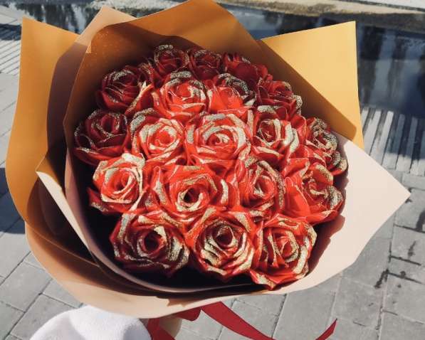 Букеты, розы из атласных лент, цветы в Санкт-Петербурге фото 4