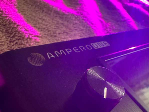 Hotore Ampero One (Гитарный процессор) в Северодвинске фото 3