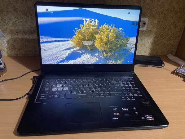 Продается ноутбук. Игровой ноутбук, AMD Ryzen ryzen 7 1660ti в Москве
