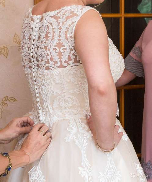 Шикарное свадебное платье в Златоусте фото 6