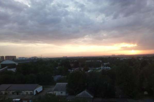 Продам двухкомнатную квартиру в Краснодар.Жилая площадь 52 кв.м.Этаж 9.Дом панельный.