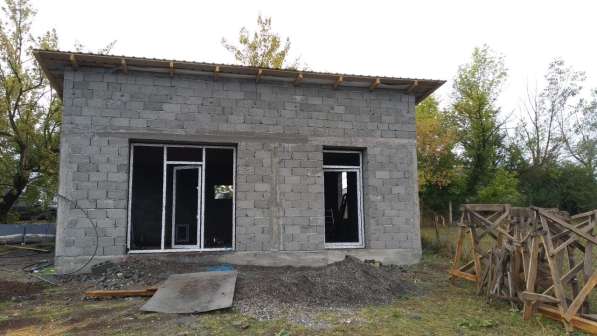 Продаётся коттедж в фото 7