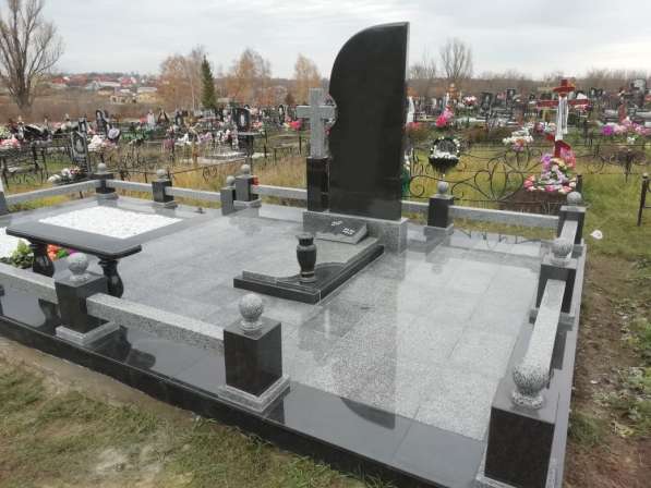 Памятники и надгробия в Белгороде фото 4