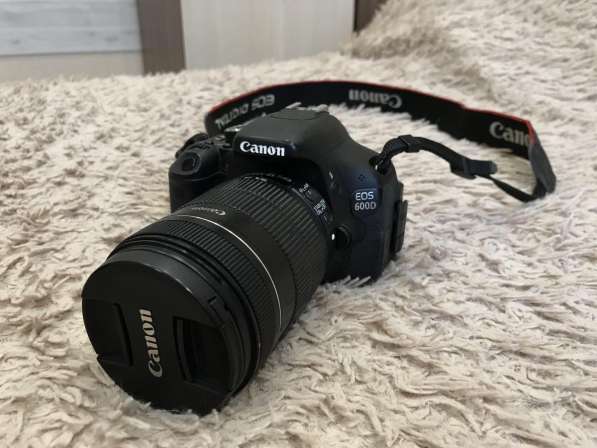 Фотоаппарат Canon 600D
