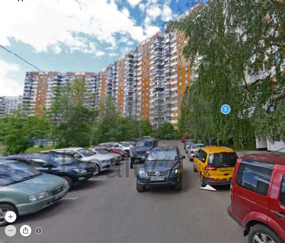 Продам двухкомнатную квартиру в Москве. Жилая площадь 54 кв.м. Этаж 6. Дом панельный. 