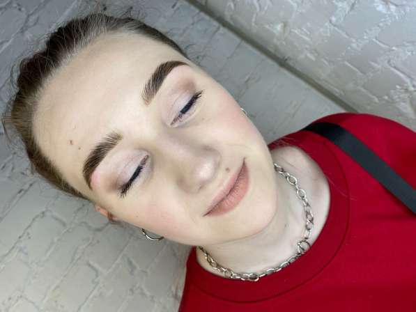 Сертифицированный мастер-бровист