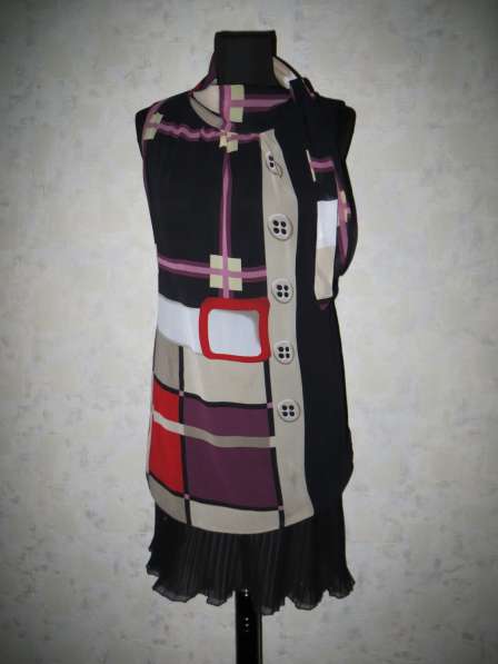 Вечернее, элегантное платье-питон и др. вещи, 40-42 размер в Омске фото 3