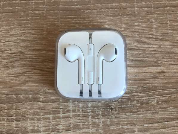 Наушники earpods