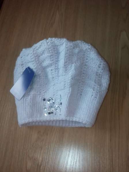 Шапка женская в фото 5