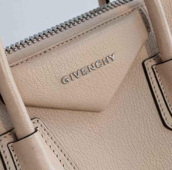 Сумка Givency в Санкт-Петербурге