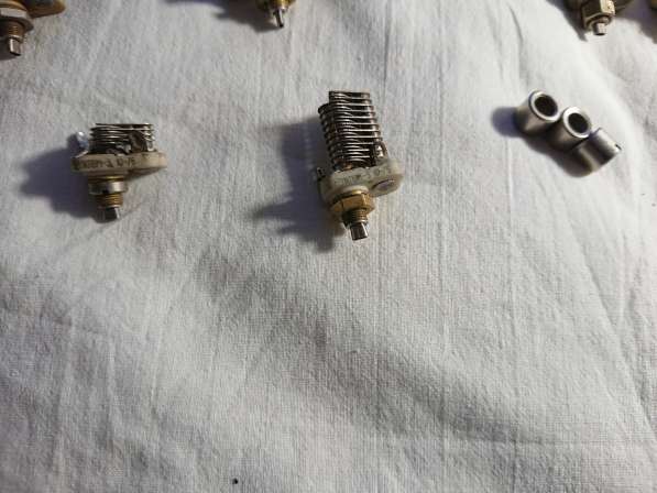 Конденсаторы подстроечные с воздушным диэлектриком в Челябинске фото 12