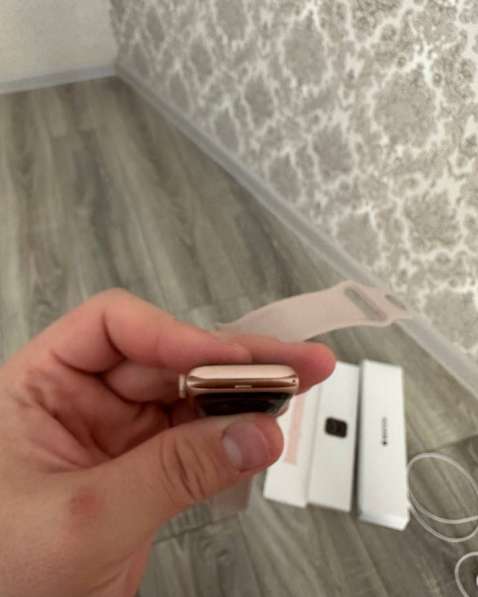 Apple Watch SE GPS Aluminum в Чебоксарах фото 4