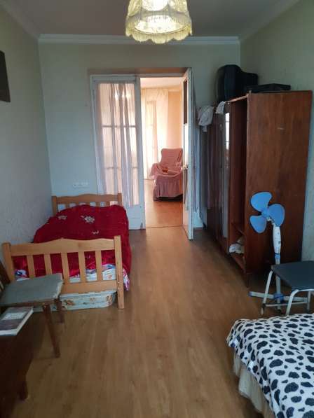 Сдается посуточно 2 комнатная бюджетная квартира в Тбилиси в фото 3