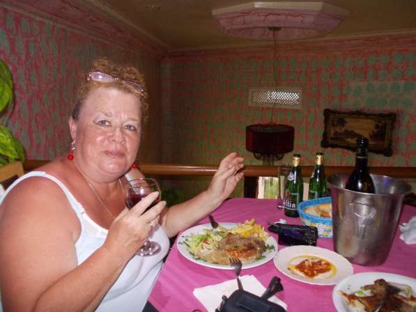 Нина, 64 года, хочет познакомиться в Санкт-Петербурге фото 4
