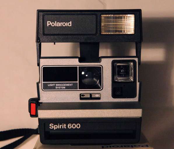 Продам фотоаппарат POLAROID