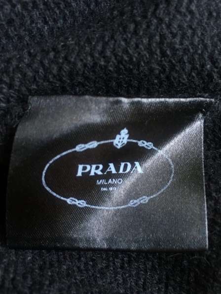 Кофта “Prada” кашемировая в Красноярске